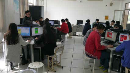 震旦學(xué)院機(jī)電工程學(xué)院 數(shù)字引領(lǐng)未來(lái)，卓越成就夢(mèng)想